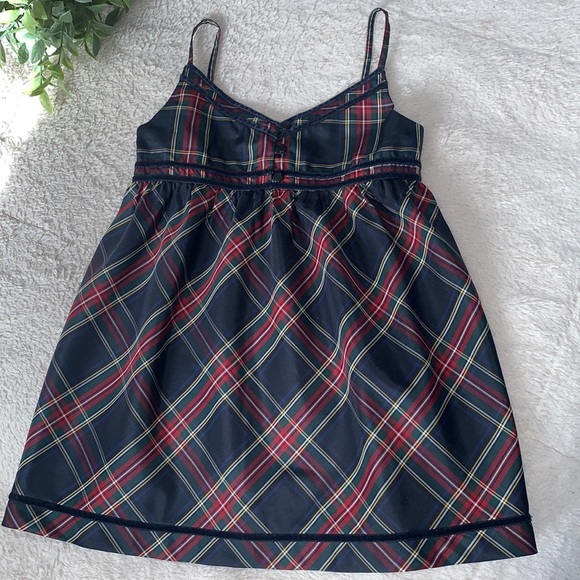 GAP Other - GAP 6/7 Plaid Tartan Sleeveless Top EUC “Silky” Strappy Navy & Red